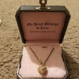 Juicy couture necklace